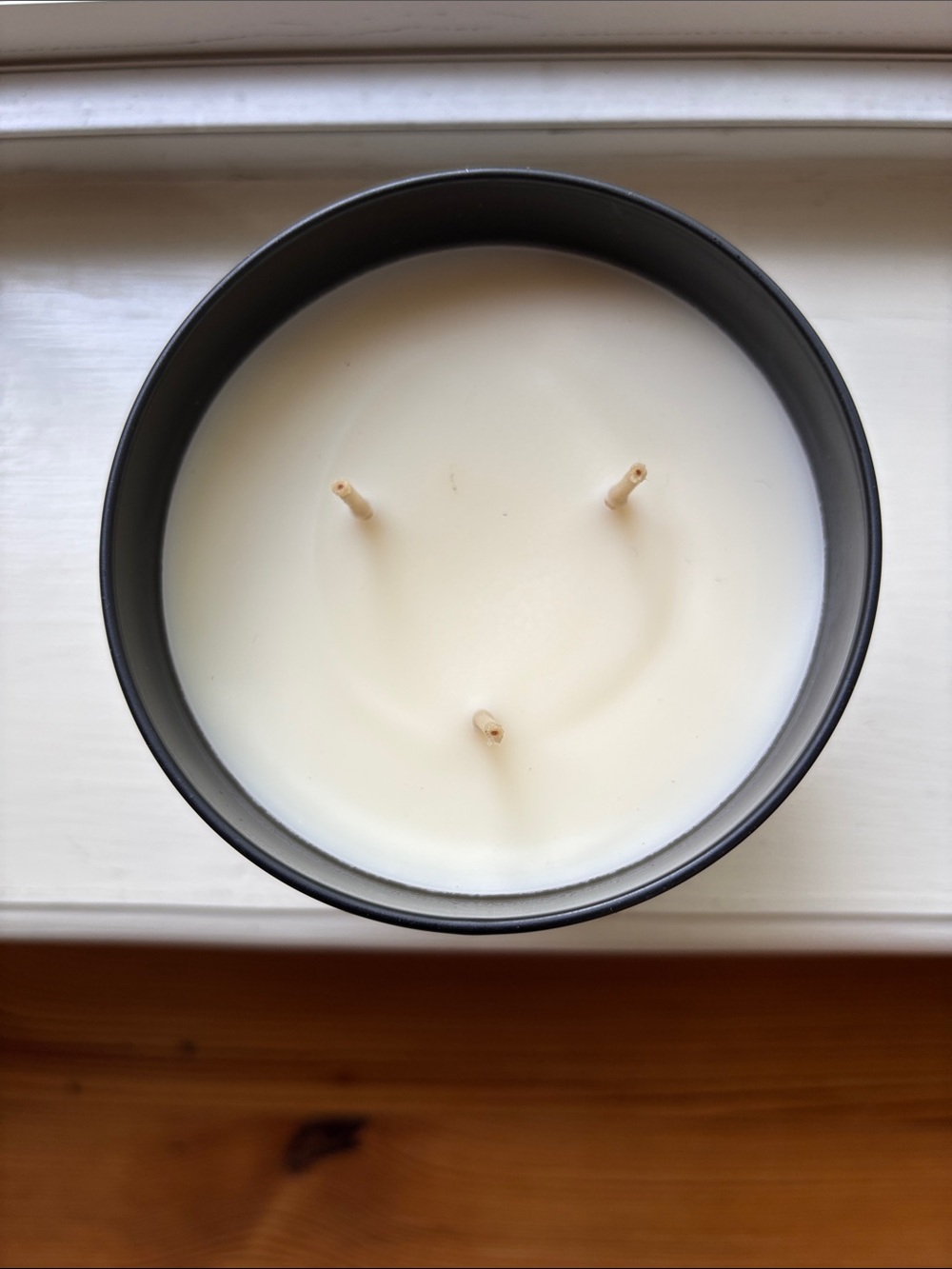 Bath & Body Works White Barn Scented Candle "Sugared Pecan Pie" 14.5 Oz Unused - Picture 3 of 6